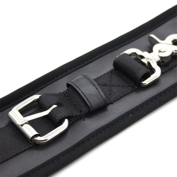 LEATHER HANDCUFFS WITH BIG HOOPS BLACK - IMAGE 4
