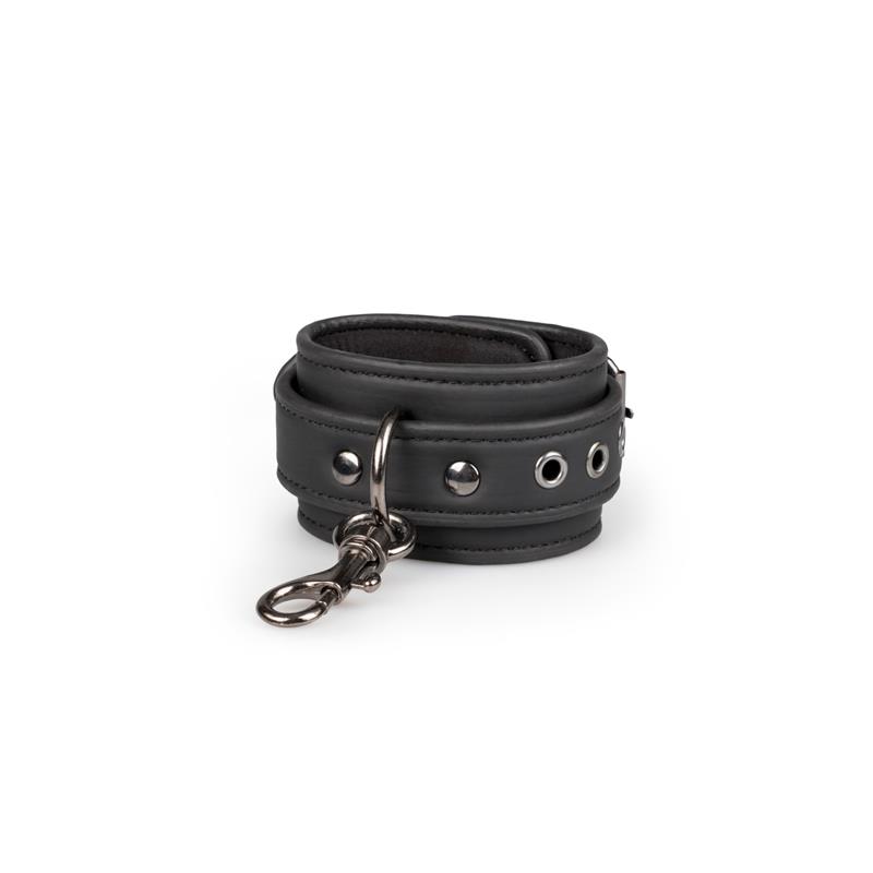 ligature-set-collar-ankle-and-wrists-cuffs-black-3.jpg
